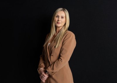 Angela McKinnon